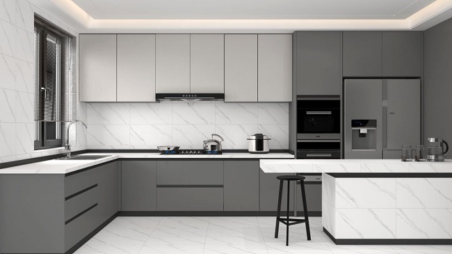 Phòng bếp ốp tường bằng gạch Đồng Tâm 3060NAPOLI001-H+ trắng vân mây giúp không gian gọn gàng
